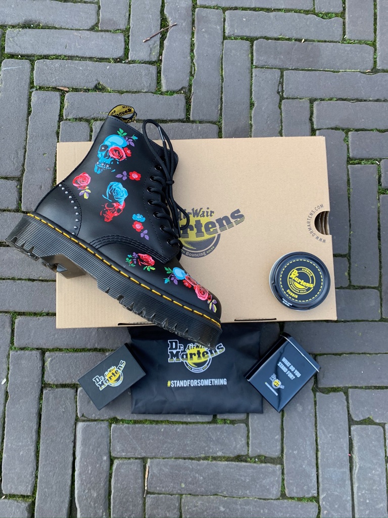 dr martens pascal rose bex